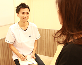 男性